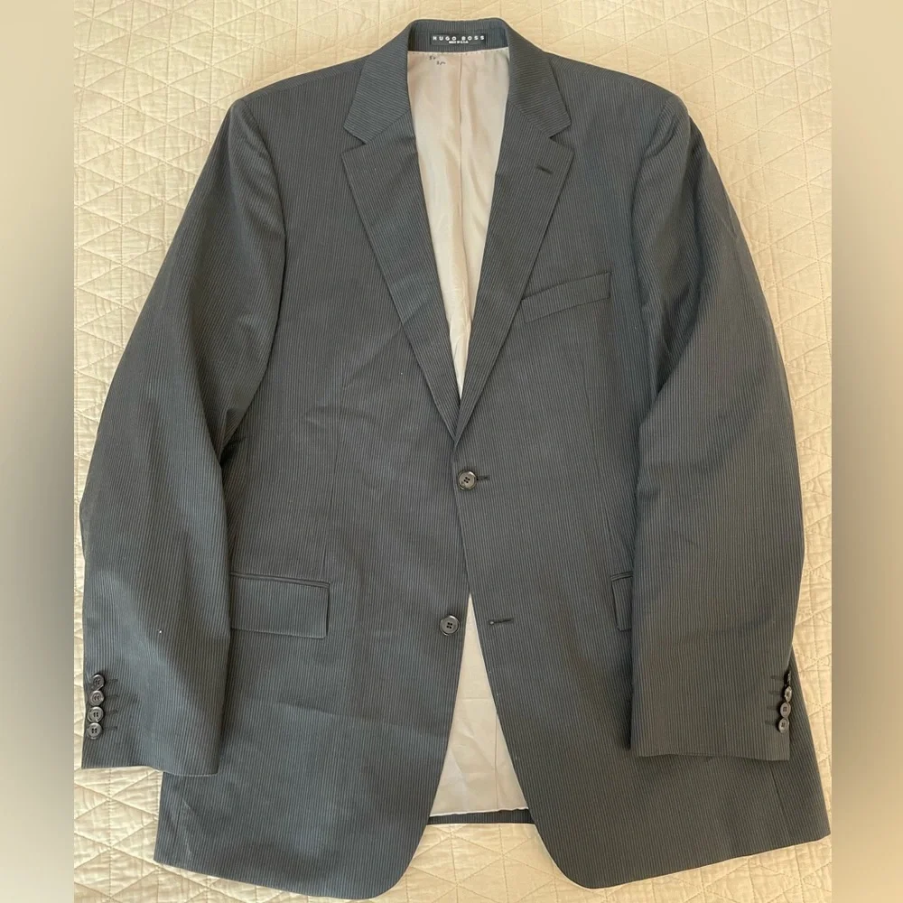 HUGO BOSS Pasolini/Movie Subtle‎ Narrow Stripe Wool Suit in Charcoal Size 44 L